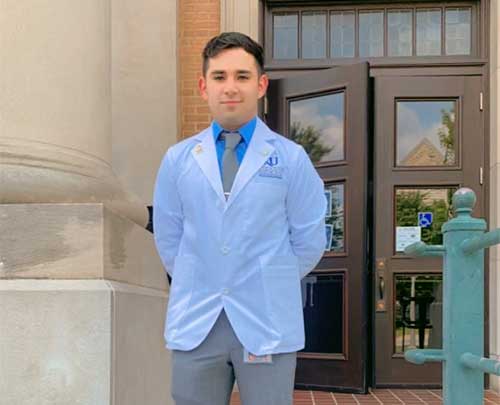 Chava Aguirre at his KU Med White Coat Ceremony