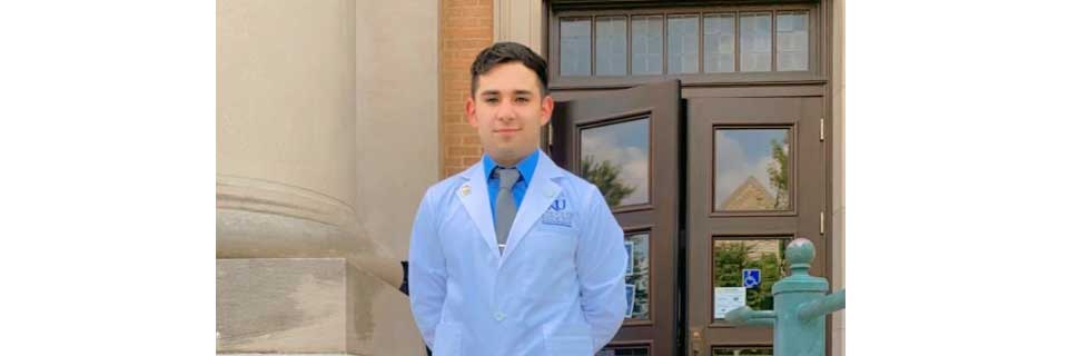 Chava Aguirre at his KU Med White Coat Ceremony