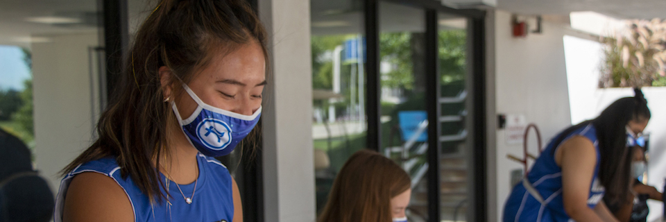 Student wearing mask