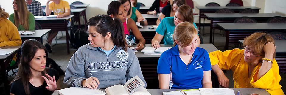 Pre-Medical Post-Baccalaureate Students in classroom