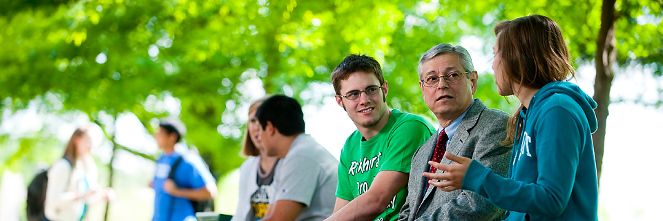 English Major Options Students talking with professor