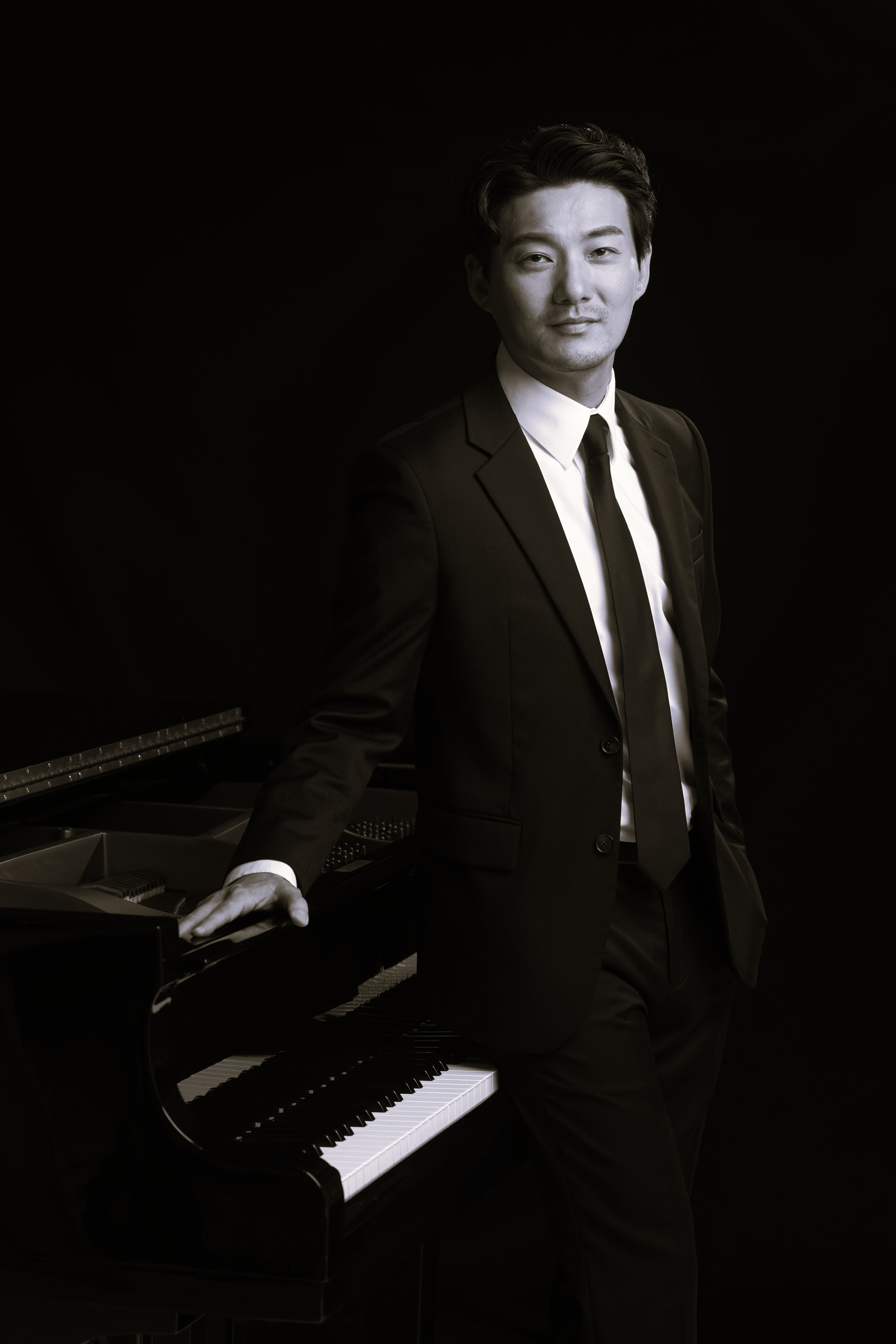 Hyunki Yoon headshot