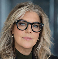 Shelly Hepler headshot