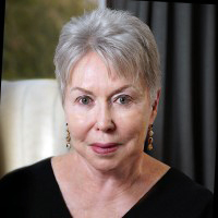 Charlotte Shelton headshot