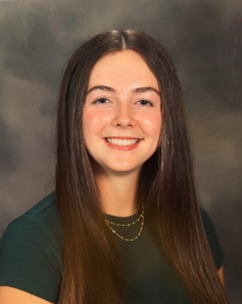 Ashlynn Lorensen headshot