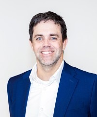 Rob Barker headshot