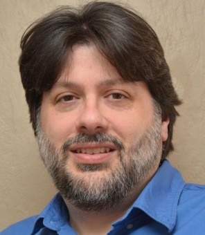 Robert Vigliotti headshot