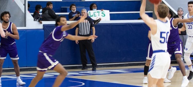 Basketball Players Take the Court in a Holiday Tradition for a Special Audience