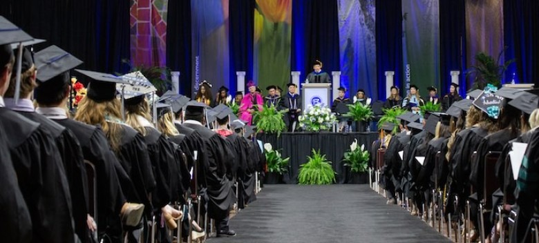 December Commencement Ceremony Returns