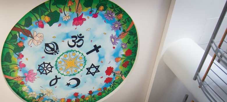 Students Take Lead on New Interfaith Mural Project