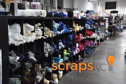 Serve and Sip: A Social Service Event Hosted by Young Alumni Council